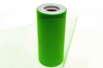 Фатин в шпульках 16-146, 10 гр/м2, шир. 15 см (в нам. 25+/-1 м), цвет зелёный - купить в Новокуйбышевске. Цена: 100.69 руб.