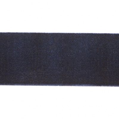 Лента бархатная нейлон, шир.25 мм, (упак. 45,7м), цв.180-т.синий - купить в Новокуйбышевске. Цена: 800.84 руб.