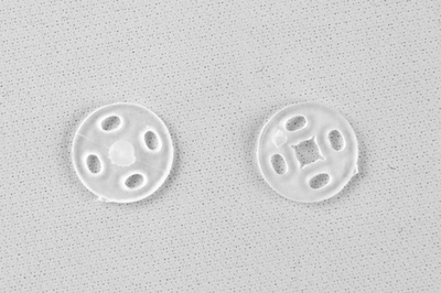 Кнопки пришивные пластиковые 10 мм, блистер 24шт, цв.-прозрачные - купить в Новокуйбышевске. Цена: 48.41 руб.